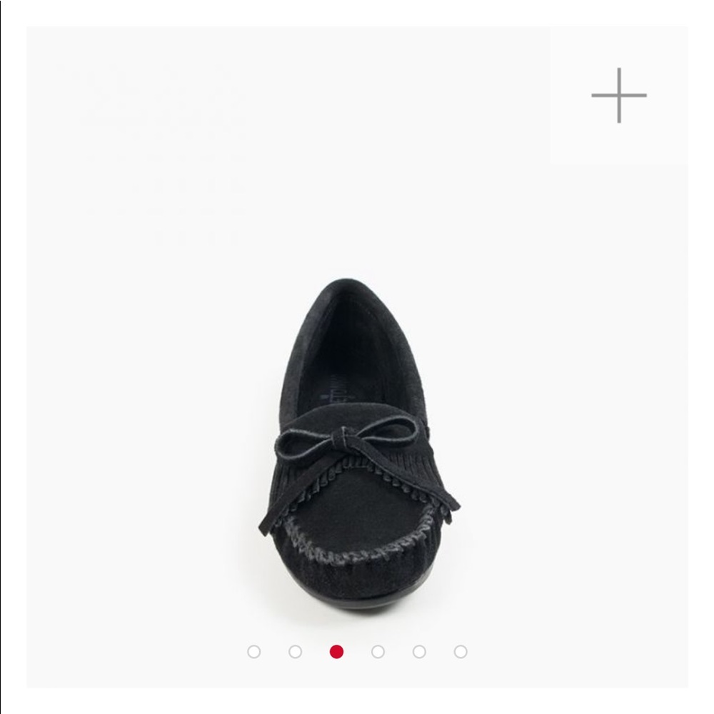 Charcoal Minnetonka Moccasins Size 7.5